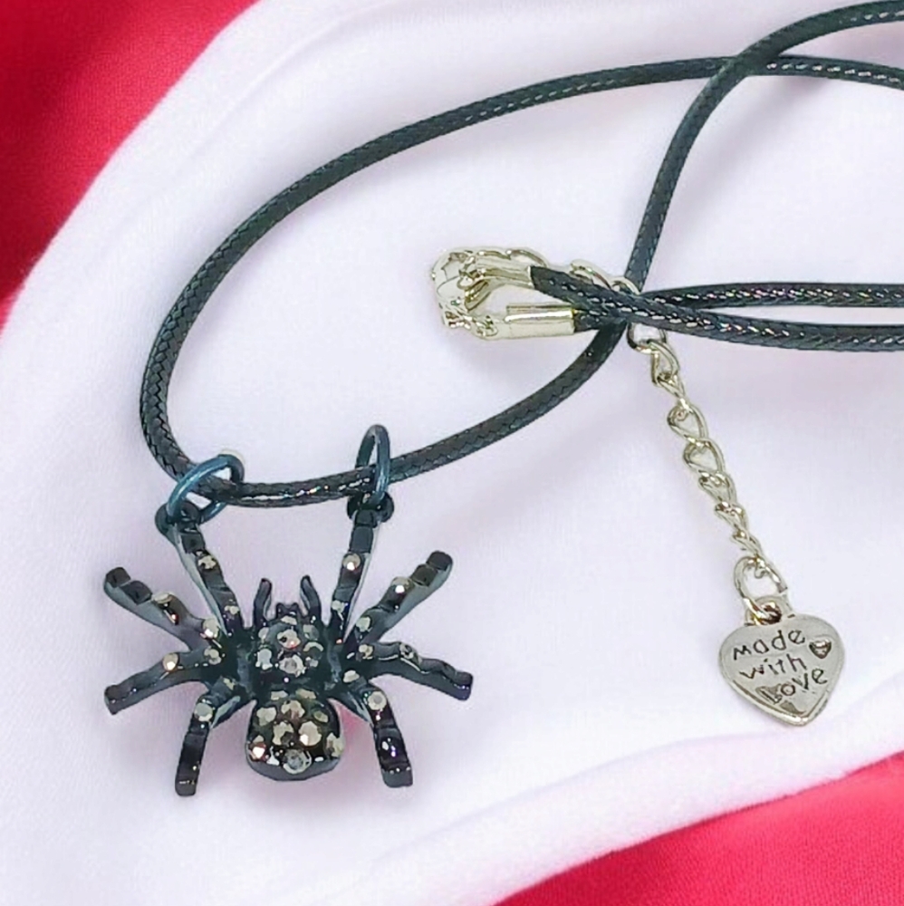 Spider Medallion Cord Necklace Witchy Whimsygoth Bugcore Spooky Creepy Cute 90s